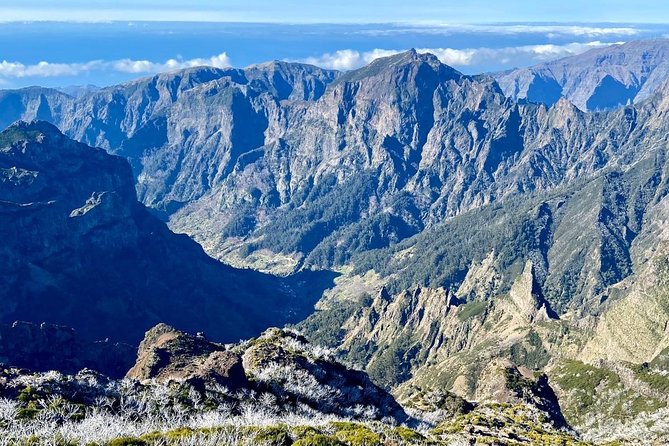 Morning Transfer To Pico Do Arieiro, Hike To Pico Ruivo & Return From Teixeira - Pico Ruivo Summit Time: Highest Point, No Guide, Plenty of Photos