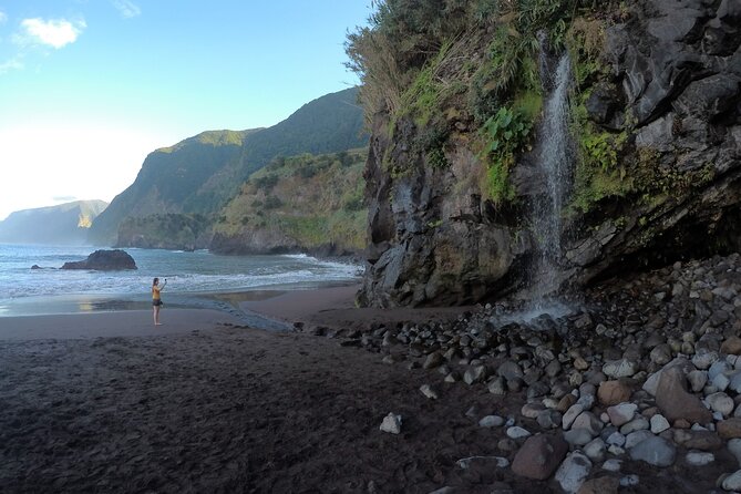 Natural Pools and Waterfalls Private Tour - São Vicente and Água D’Alto Waterfall: a roadside stop that still feels real