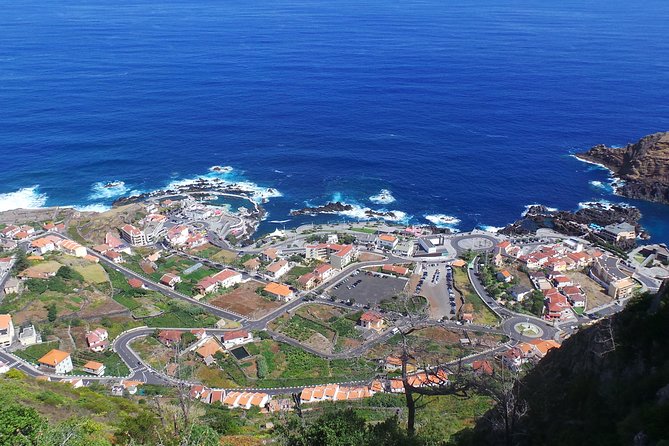 Porto Moniz Lava Pools, Fanal Forest and Skywalk 4x4 Experience - Vereda do Fanal and the Laurissilva forest: what it feels like when the clouds roll in
