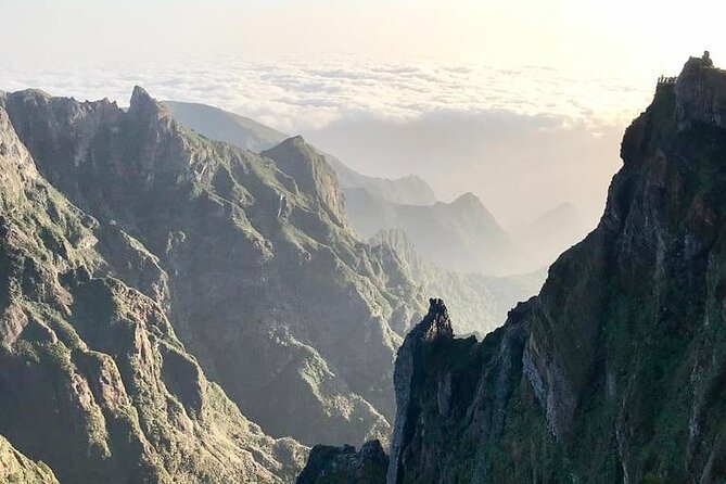 PR1 Pico do Arieiro Self-Guided Hiking Transfer (Morning slot) - Ending at Funchal Ecological Park: Donkeys and Hot Chocolate