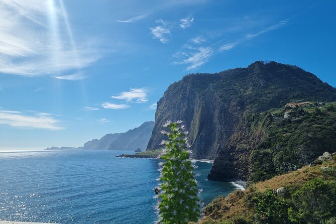 Private 4x4 Jeep Full Day Porto Moniz or Santana - Choosing West or East: how to pick the day that fits you