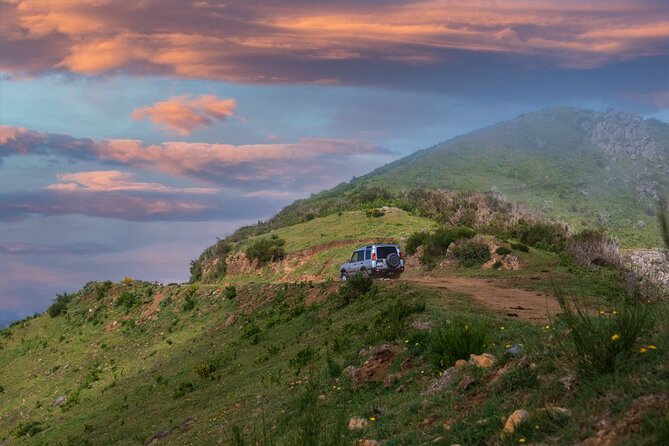 Private 4x4 Jeep Half Day - Picturesque Peaks, Vineyards, Skywalk - Stop 5: Cabo Girão glass platform at 580 meters above the sea