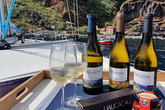 Private Cruise with Wine Tasting in Funchal Bay - Key highlights worth showing up for