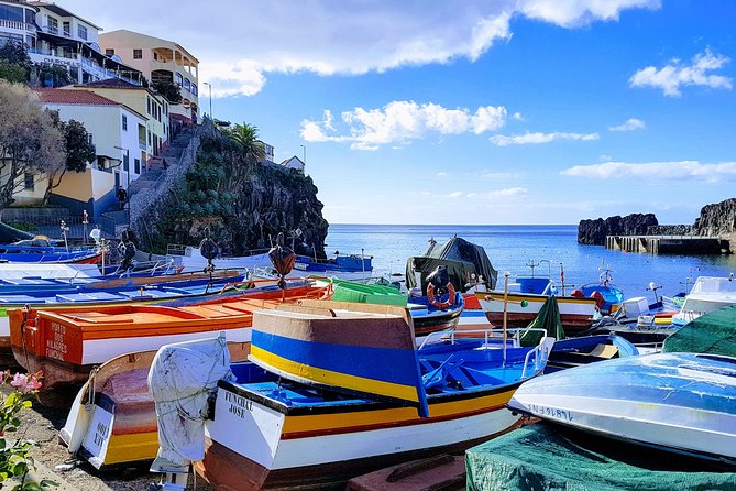 Private Jeep Tour: Amazing West Full-Day Tour incl Natural Pools - Faja do Rancho and the Cabo Girão approach: narrow coast drama