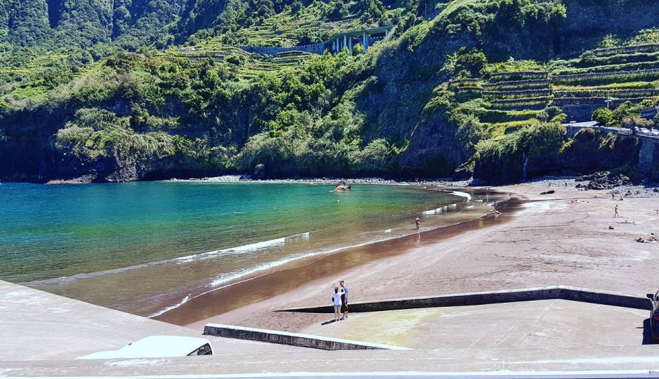 Private Jeep Tour West-Side Natural Pools - Guides like Philip and Thiago: why the narration can make or break the day