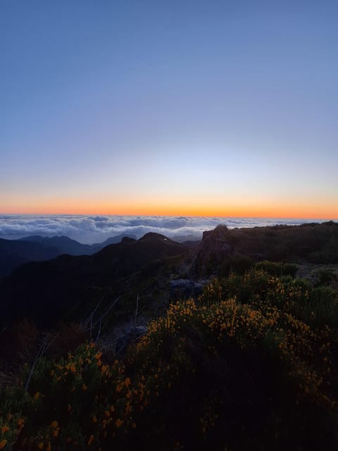Private Sunrise Pico Areeiro and Hike (optional) - Arriving at Pico do Areeiro for first light