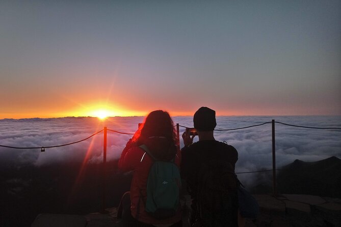 Private Sunrise Pico do Areeiro Half Day with easy levada walk - Stop 4: Miradouro do Guindaste and the Glass Skywalk