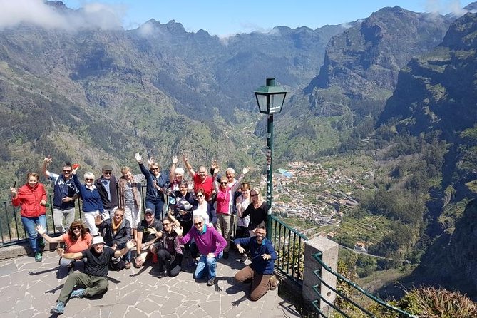 Private Tour Nun's Valley Halfday - Pico dos Barcelos: A tight 30 minutes for big Funchal panoramas