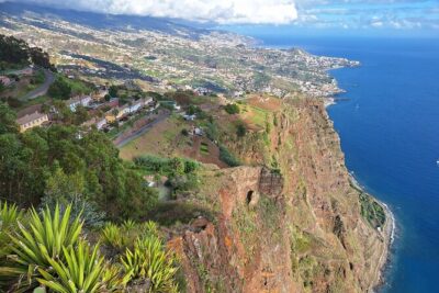 Private Tour Skywalk and Valley of the Nuns - Cabo Girão Skywalk: 580m glass-floor reality check