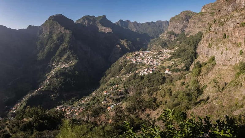 Private Vespa Tour Nun´s Valley,Câmara Lobos,CaboGirão(4hrs) - What to bring for wind, photos, and comfort