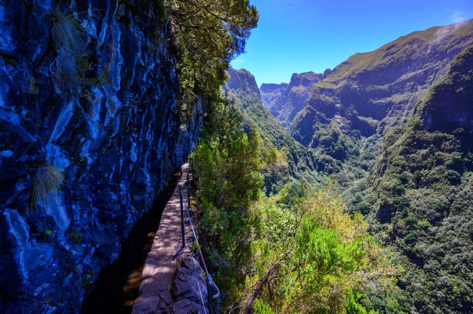 Queimadas Caldeirão Verde Madeira Island Walk - Caldeirão Verde waterfall: the main event and how to enjoy it