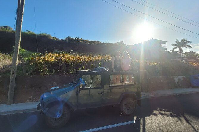 Real Life, Mountains & Sea Cliffs + Lunch + Levada walk - 6 hours - Levada Norte and the small levada walk: what it does for your legs