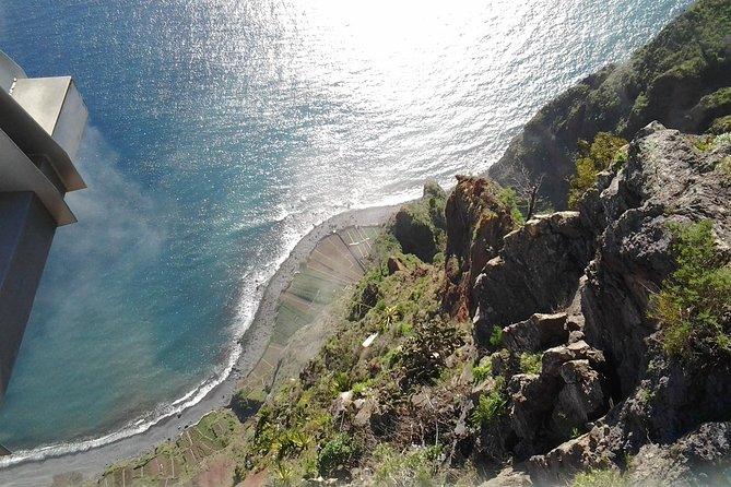 The best of the West of Madeira - Camara de Lobos: first stop, big color, easy start