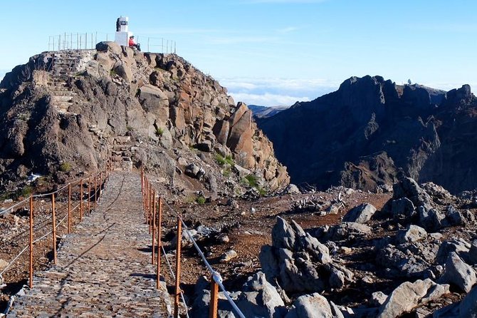 The East Tour-Pico do Areeiro,Santana & Pico do Facho Small Group - Santana’s Triangular Thatched Houses: Heritage You Can Actually See