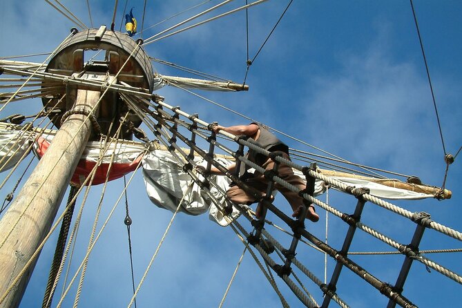 Time Travel on Columbus Replica Flag Ship in Madeira - How the 3-hour route plays out from Funchal toward Cabo Girão