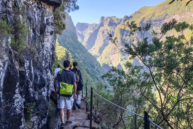 Walk with a local - Getting picked up: the easiest way to start your hike